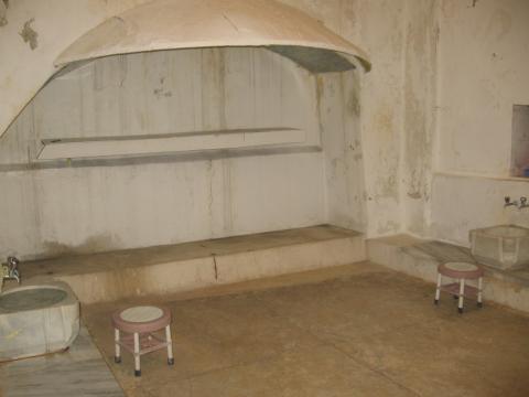 YUKARI HAMAM İÇİ